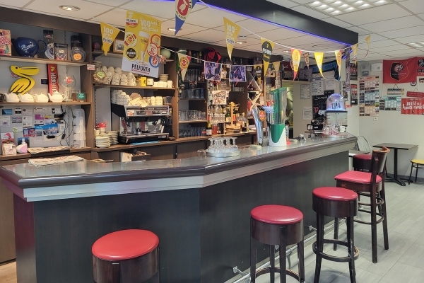 bar à montfort sur meu
